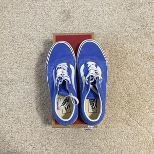 Blue vans